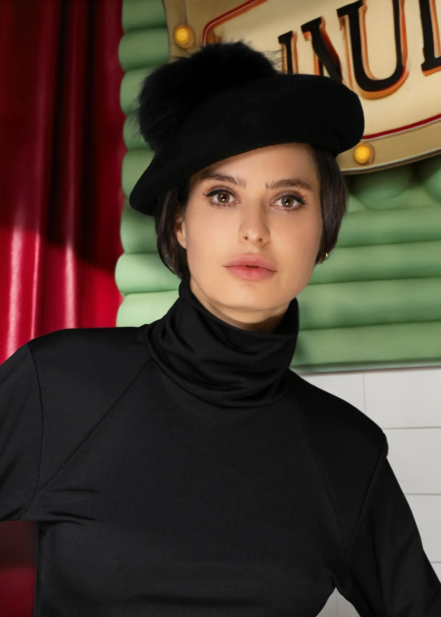 AW- Black Cashmere Beret