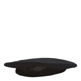 Baret Black