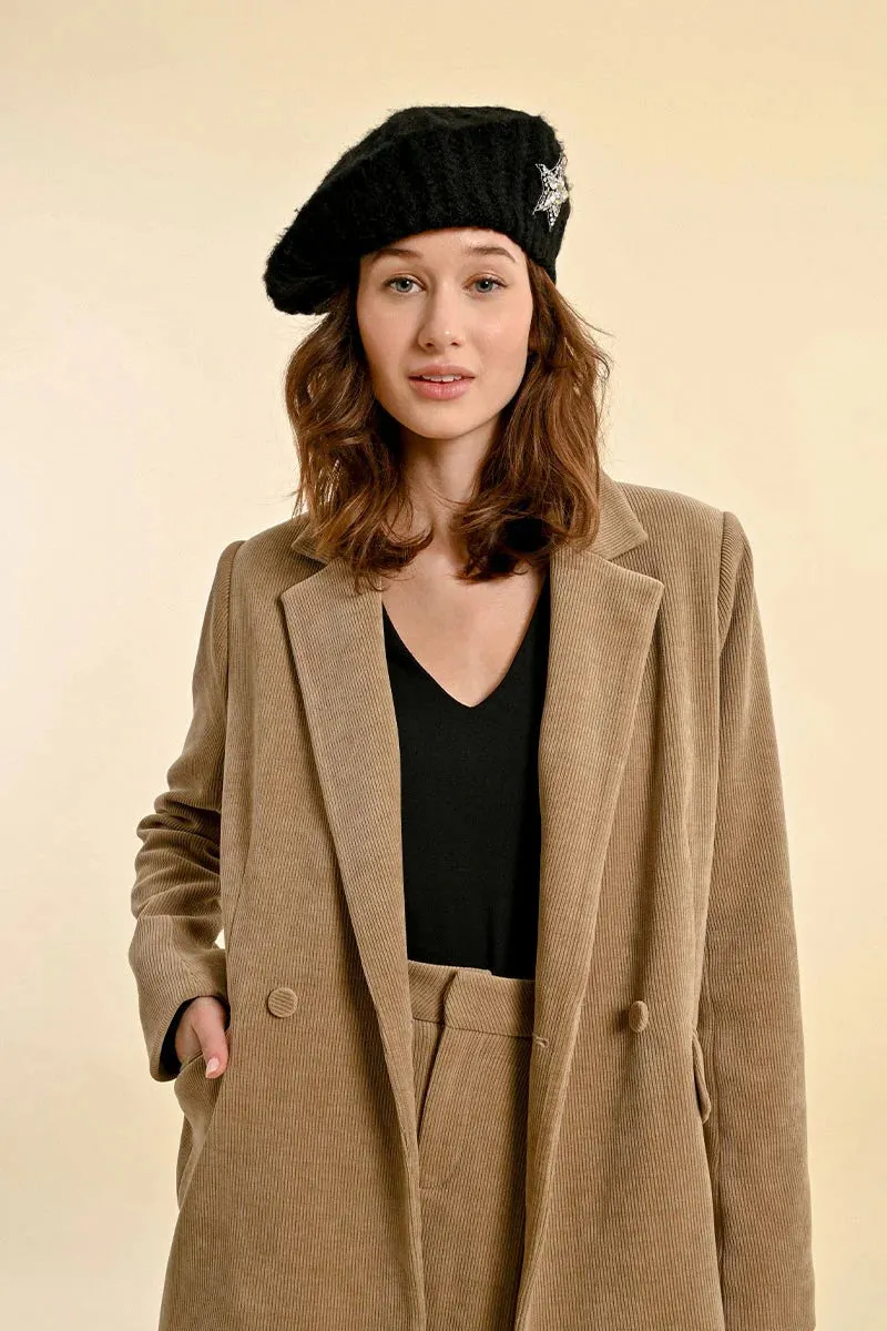 Beret with Star - Black