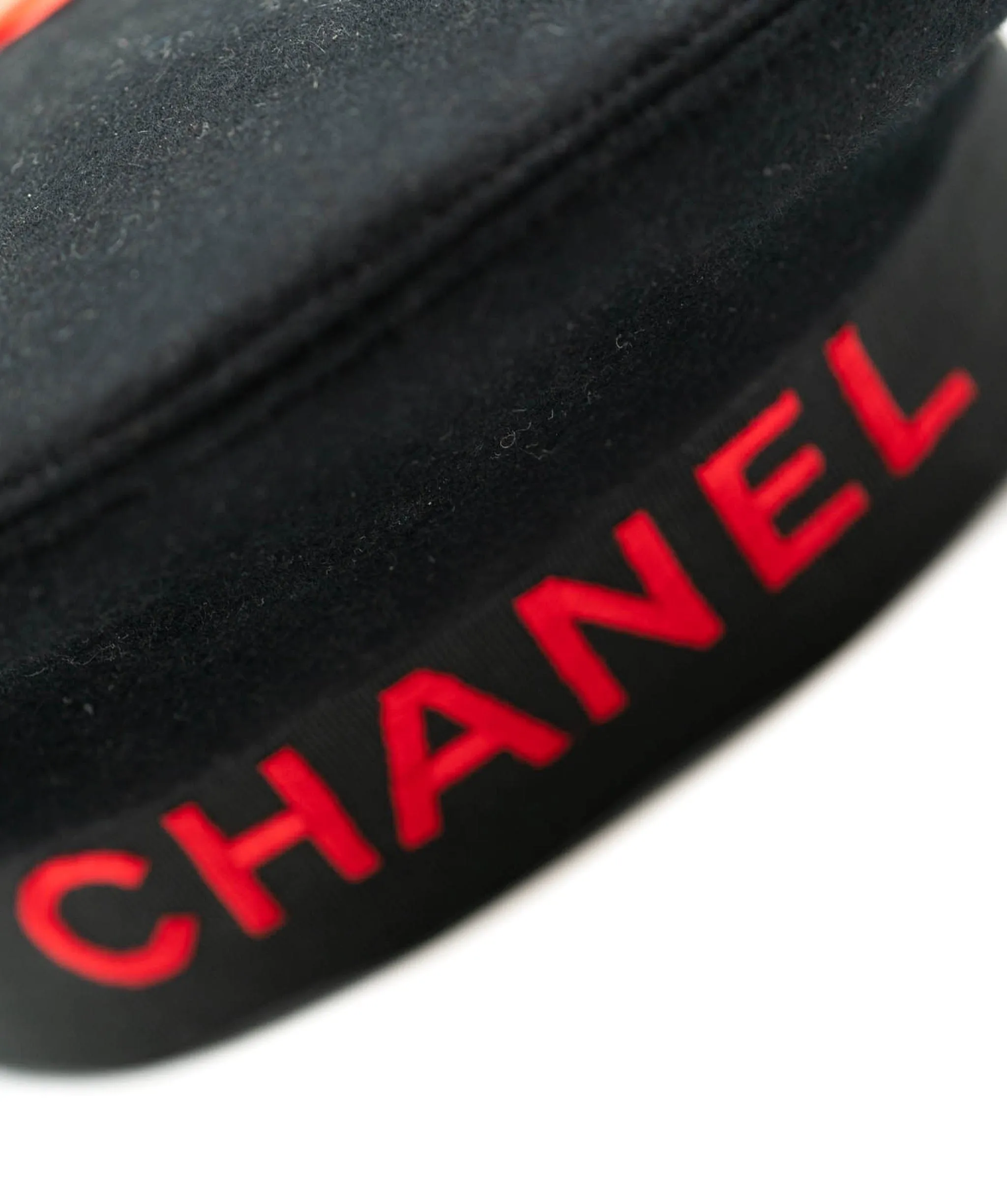 Chanel Beret Rose Red And Black ASL4807