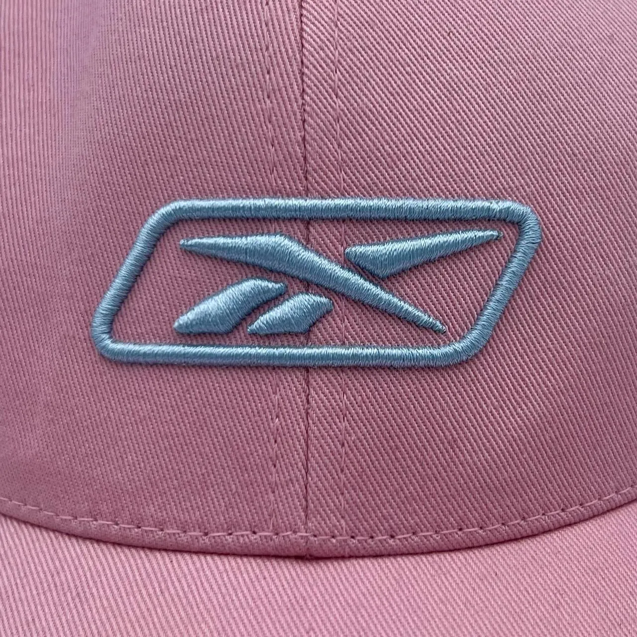 Early 00’s REEBOK Embroidered Logo Spellout Classic Baseball Cap