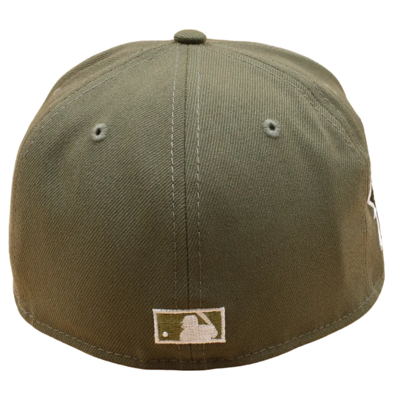 New Era - 59FIFTY Fitted - New York Yankees - World Series 1999 - Olive/Grey UV