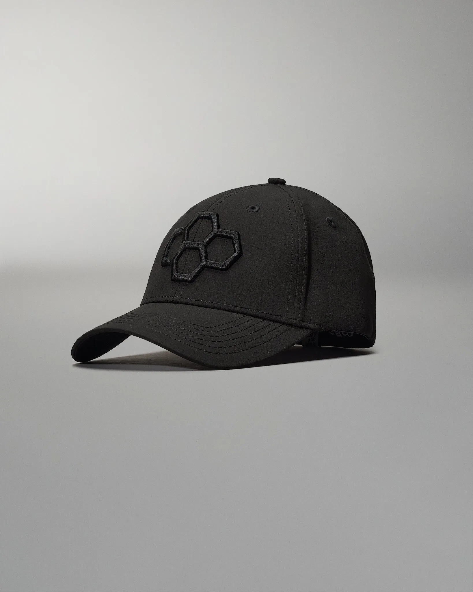 RUDIS Essential Hex Performance Hat