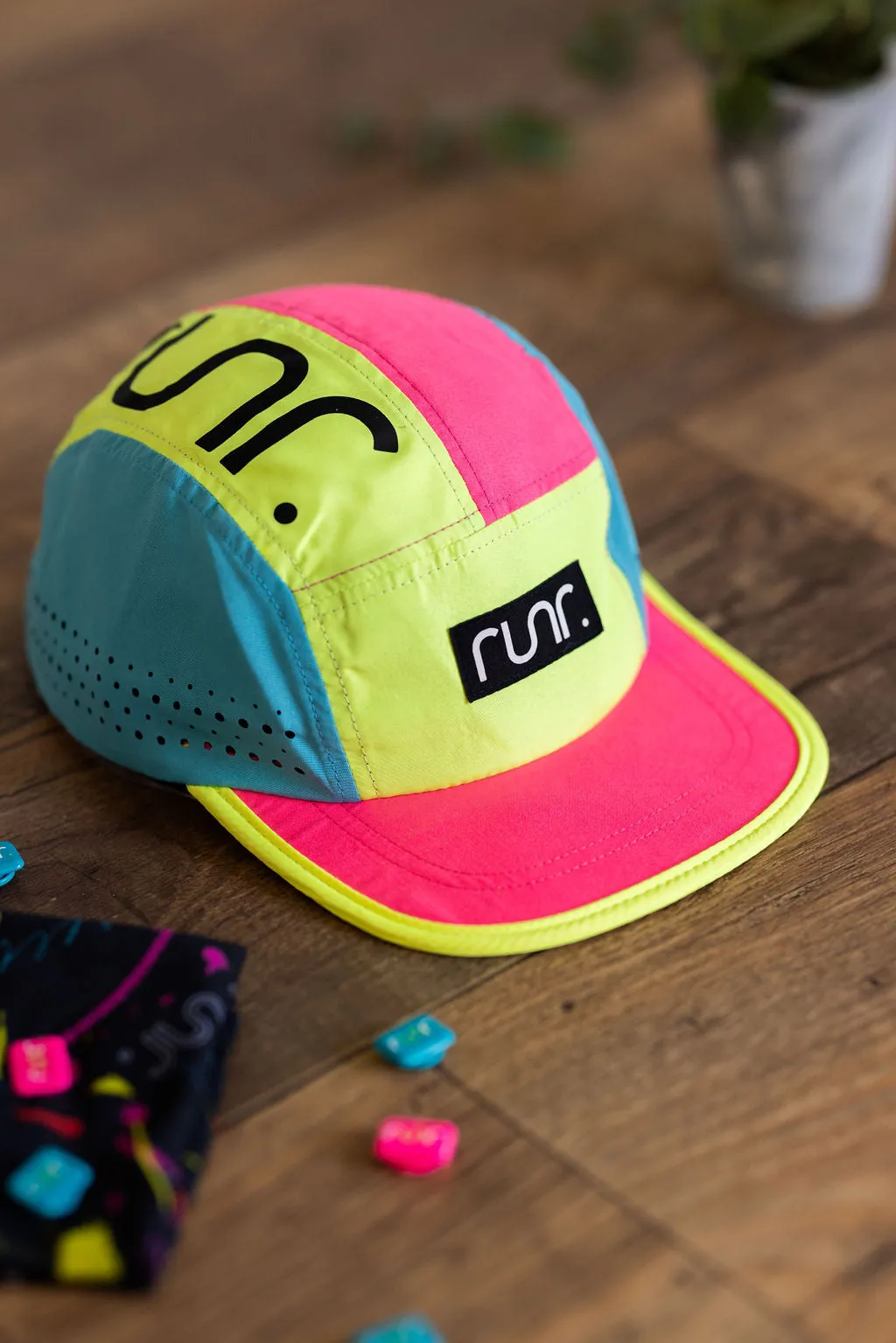 Runr Amsterdam Technical Running Hat & 80's Race Number Magnets Bundle